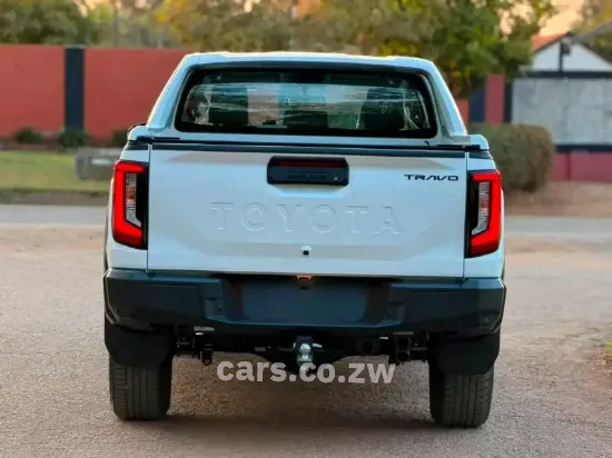 Picture of Toyota Hilux 2026