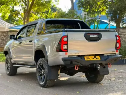Picture of Toyota Hilux 2022
