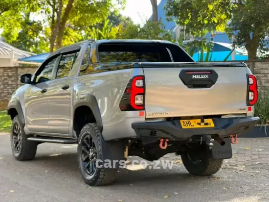 Picture of Toyota Hilux 2022