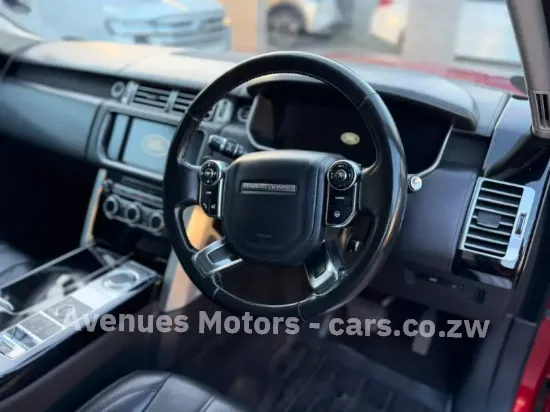 Picture of Range rover Vogue 2015