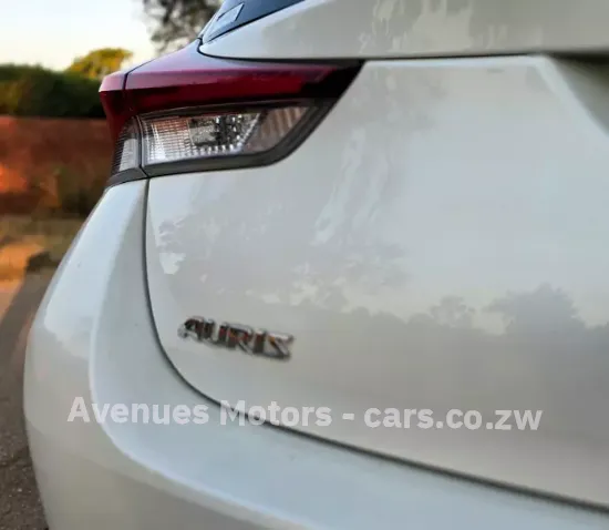 Picture of Toyota Auris 2016