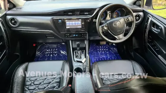 Picture of Toyota Auris 2016