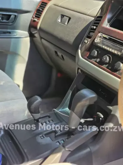 Picture of Mitsubishi Pajero 2000