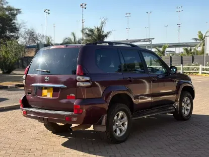 Picture of Toyota Prado 2003