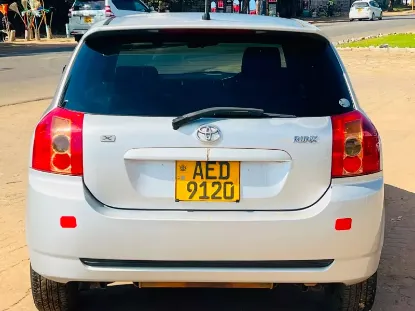 Picture of Toyota RunX 2006