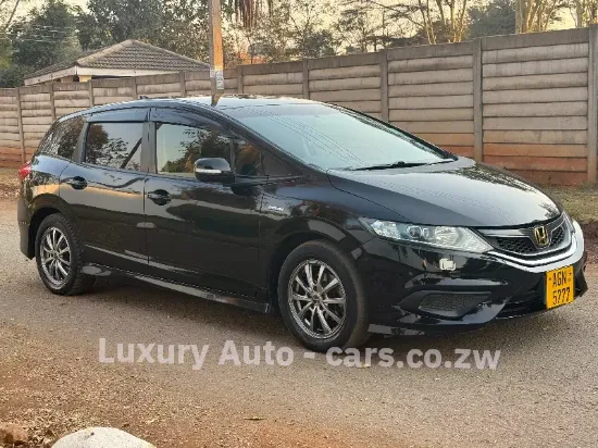 Picture of Honda Jade 2015
