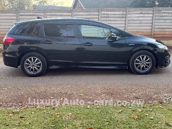 Picture of Honda Jade 2015