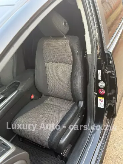 Picture of Honda Jade 2015