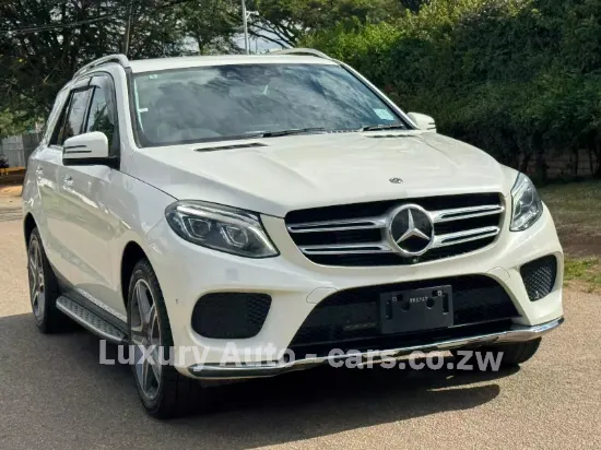 Picture of Mercedes Benz GLE 2016