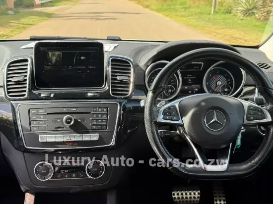 Picture of Mercedes Benz GLE 2016