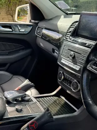 Picture of Mercedes Benz GLE 2016
