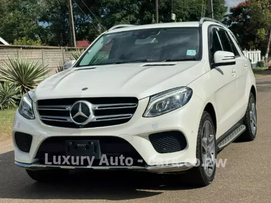 Picture of Mercedes Benz GLE 2016
