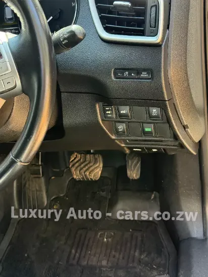 Picture of Nissan X-Trail 2017