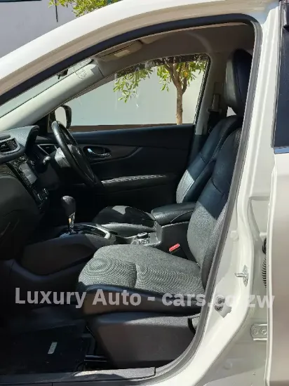 Picture of Nissan X-Trail 2017
