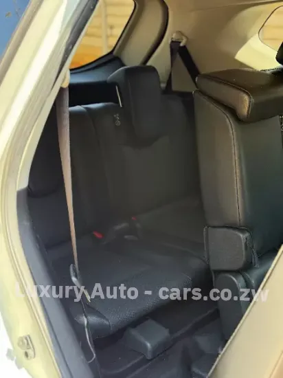 Picture of Nissan X-Trail 2017