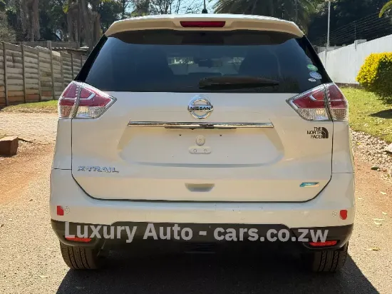 Picture of Nissan X-Trail 2017