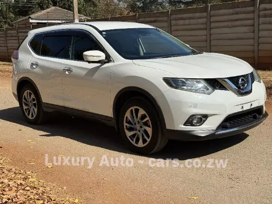 Picture of Nissan X-Trail 2017