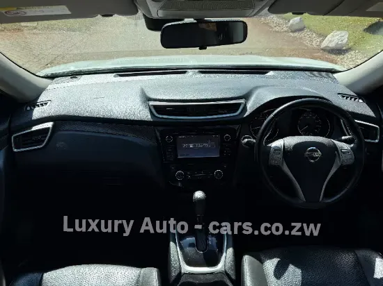 Picture of Nissan X-Trail 2017