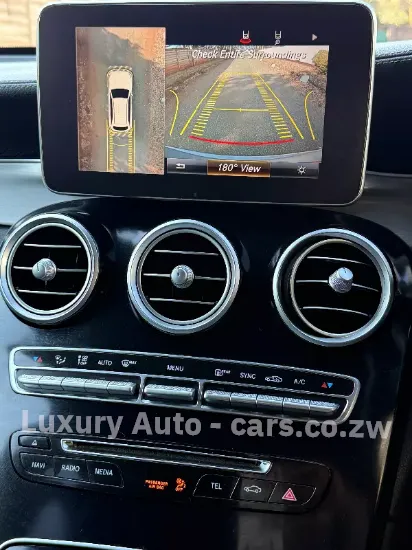 Picture of Mercedes Benz GLC 2017