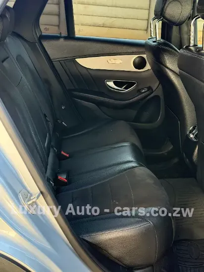 Picture of Mercedes Benz GLC 2017