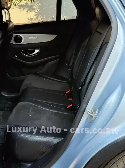 Picture of Mercedes Benz GLC 2017