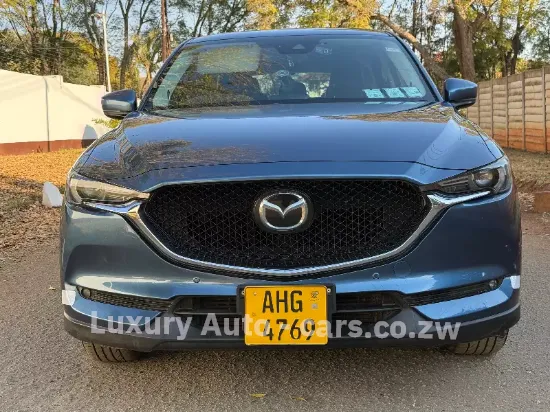 Picture of Mazda CX-5 2017