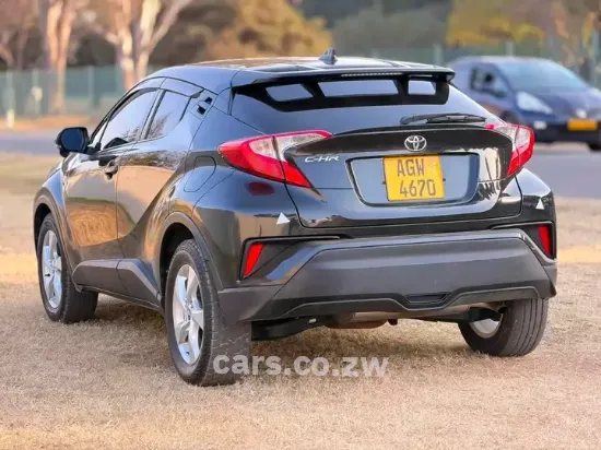 Picture of Toyota C-HR 2017