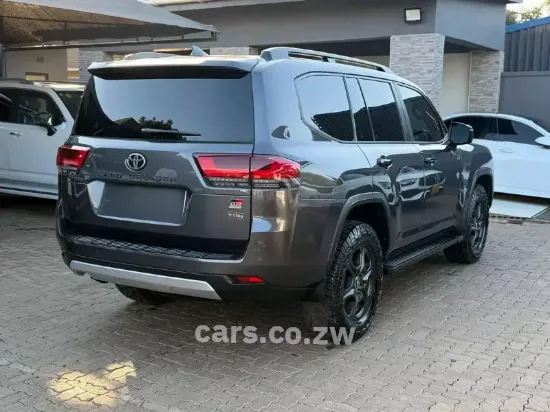 Picture of Toyota Land Cruiser 2023