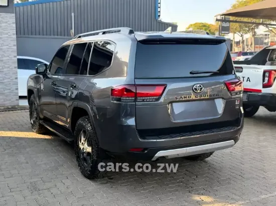Picture of Toyota Land Cruiser 2023