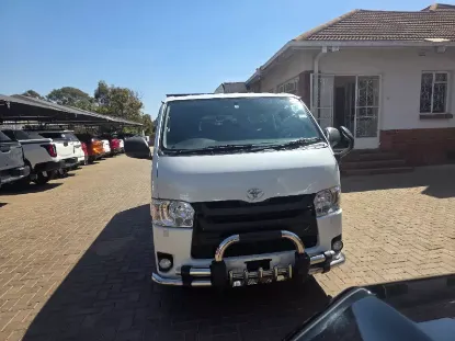 Picture of Toyota Hiace 2017