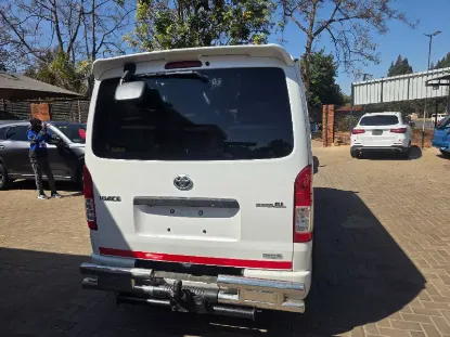 Picture of Toyota Hiace 2017