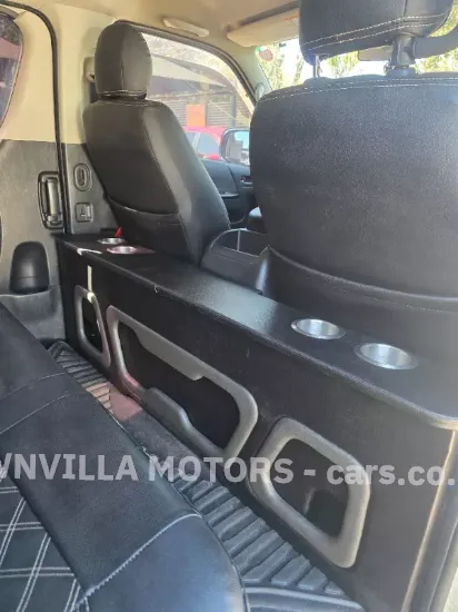 Picture of Toyota Hiace 2017