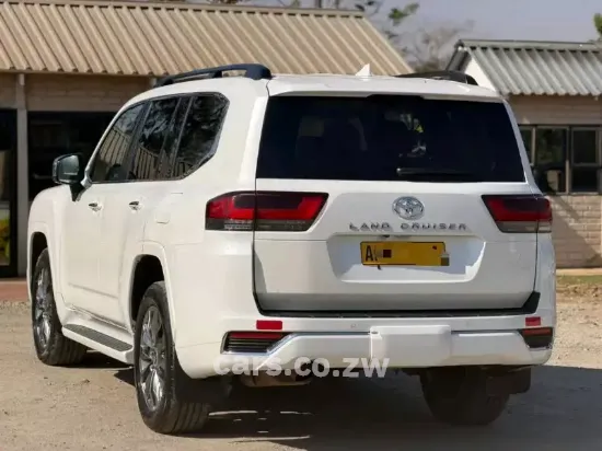 Picture of Toyota Land Cruiser 2023