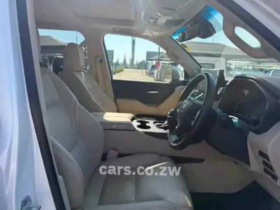 Picture of Toyota Land Cruiser 2023