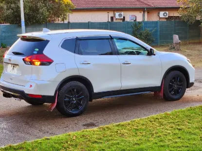 Picture of Nissan X-Trail 2019