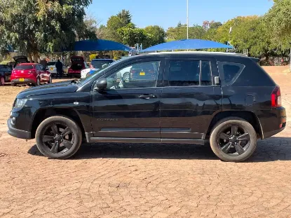 Picture of Jeep Compass 2017