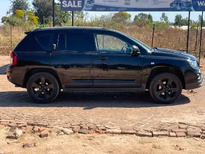 Picture of Jeep Compass 2017