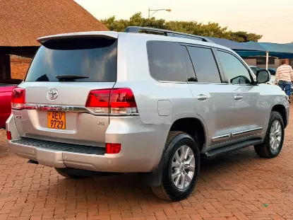 Picture of Toyota Land Cruiser 2018