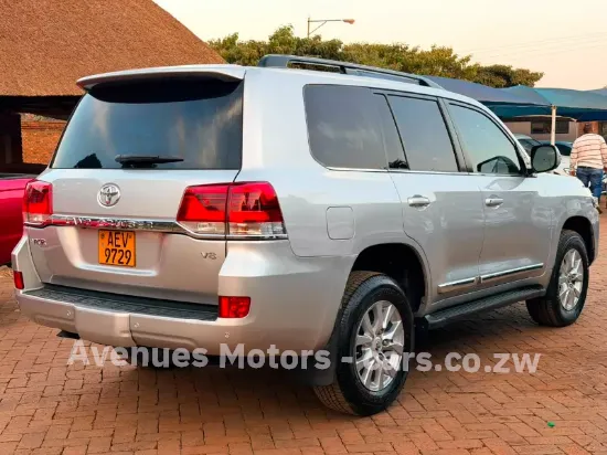 Picture of Toyota Land Cruiser 2018