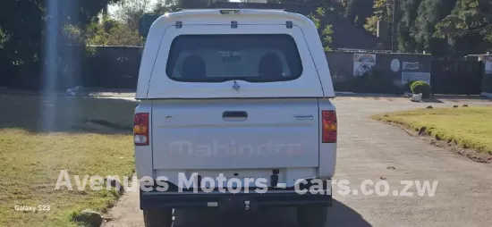Picture of Mahindra S4 SC 2019