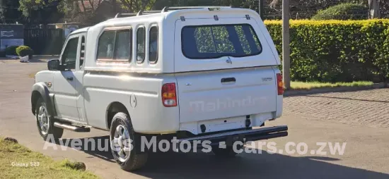 Picture of Mahindra S4 SC 2019
