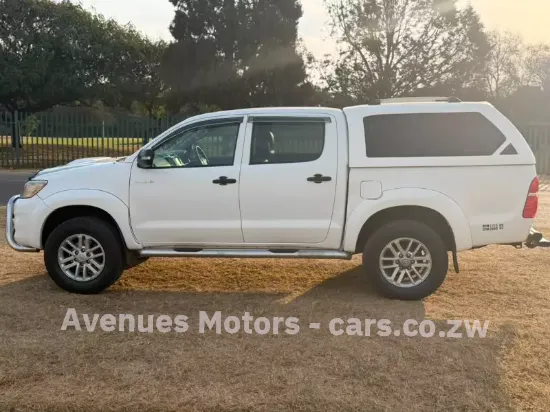 Picture of Toyota Hilux 2014