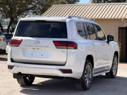 Picture of Toyota Land Cruiser 2025