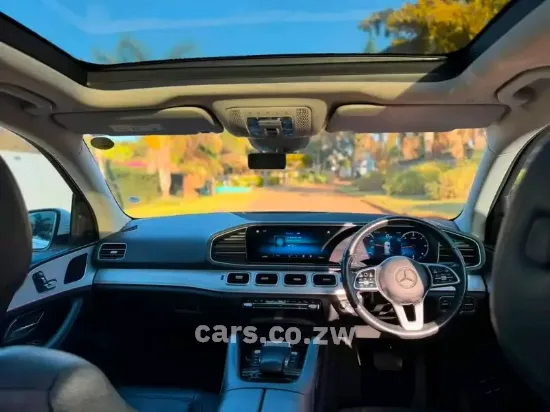 Picture of Mercedes Benz GLE 2020