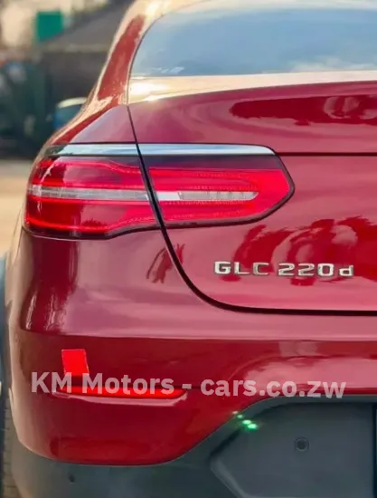 Picture of Mercedes Benz GLC 2017