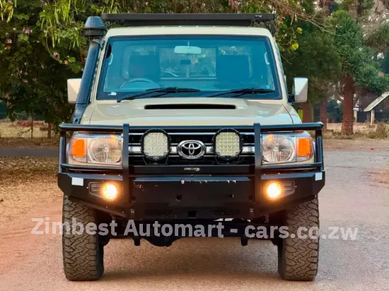 Picture of Toyota Land Cruiser 2019
