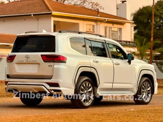 Picture of Toyota Land Cruiser 2024