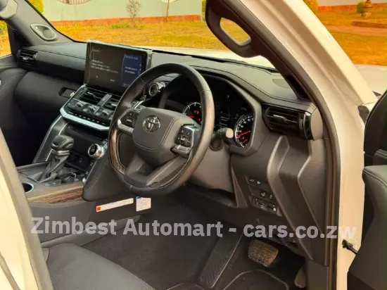 Picture of Toyota Land Cruiser 2024