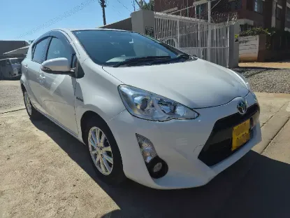 Picture of Toyota Aqua 2016