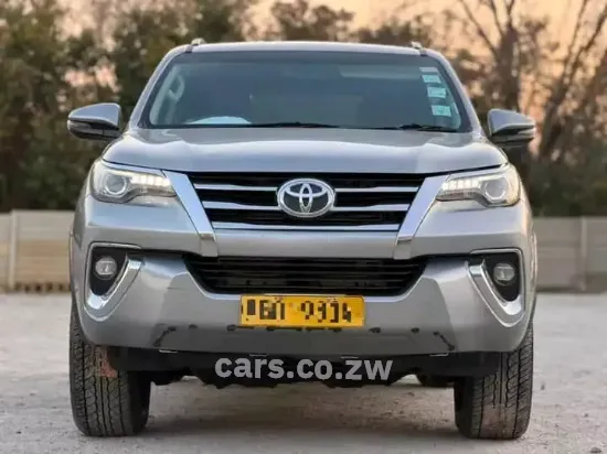Picture of Toyota Fortuner 2020
